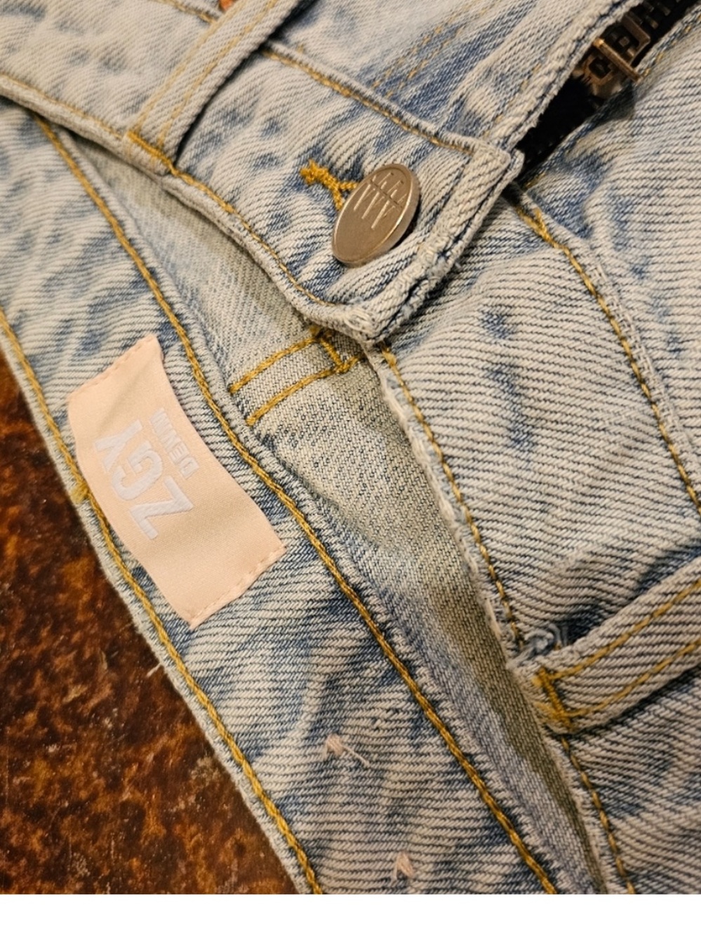 ZGY Wide Leg Jeans - Picture 5 of 8